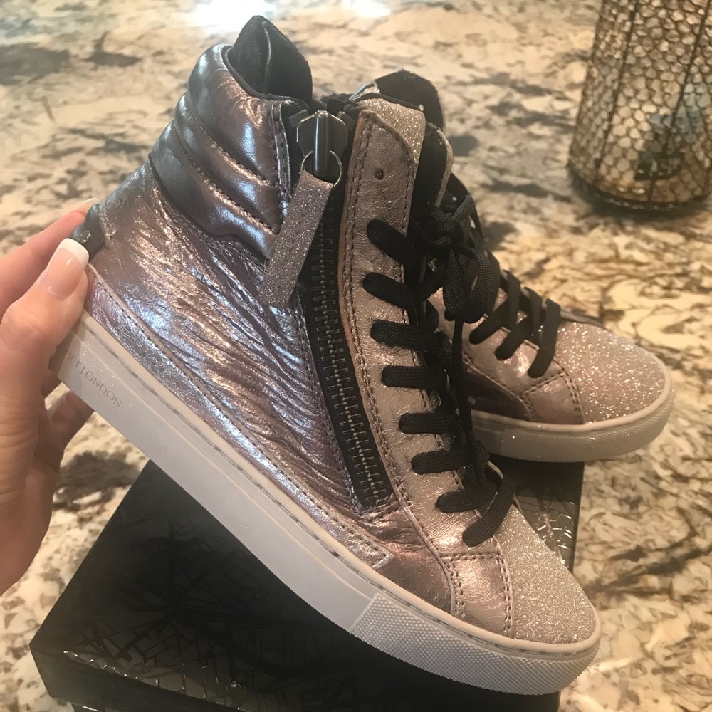 Hi Top Sneakers *BRAND NEW*
